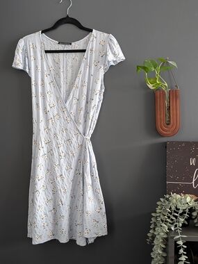 Brandy Melville | Dresses | Brandy Melville Belle Lace Dress | Poshmark